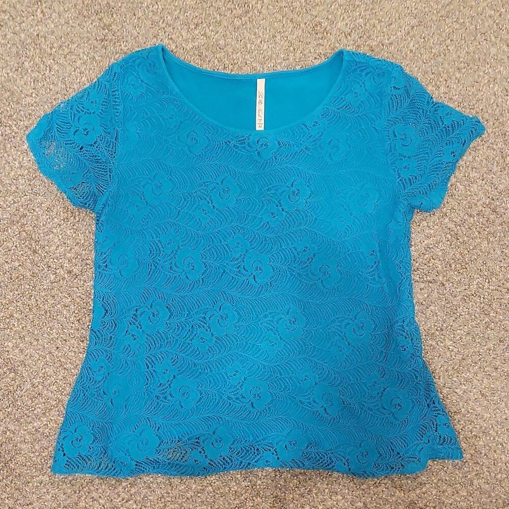 Leo & Nicole Women's M Blue Lace Floral Short Sleeve Blouse Pullover Lined